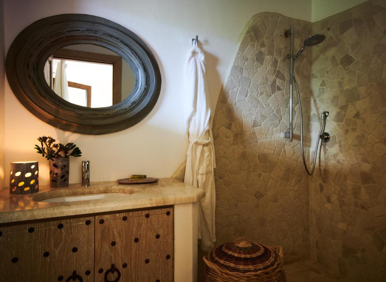 Hotel Cascioni Eco Retreat à Arzachena Extérieur photo