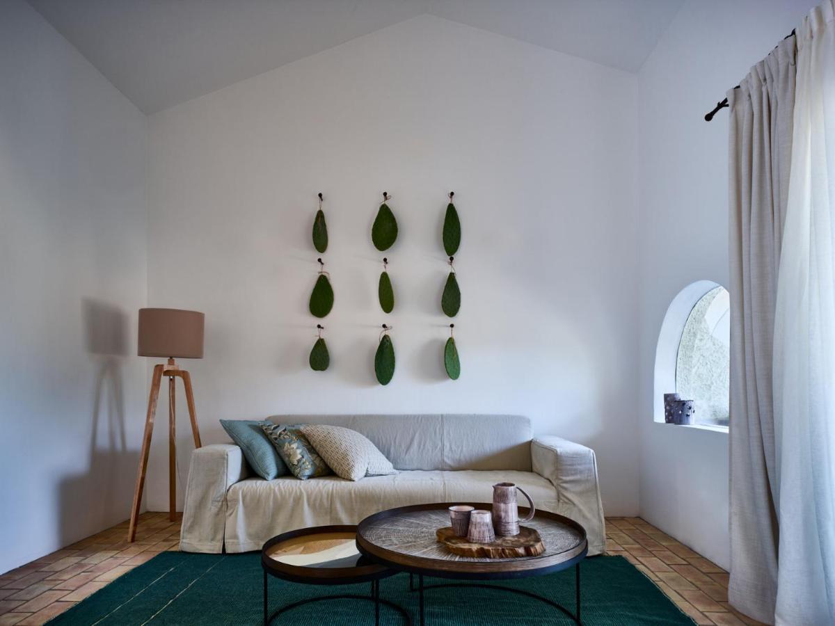 Hotel Cascioni Eco Retreat à Arzachena Extérieur photo